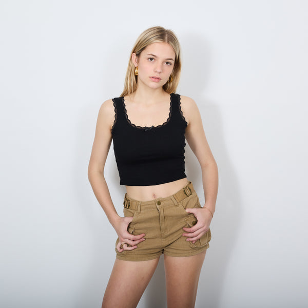 LACE TRIM SCOOP NECK TANK BLACK