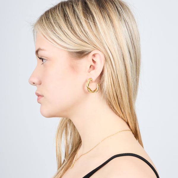 TWISTED WIRE EARRINGS GOLD