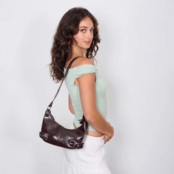 DOUBLE BUCKLE SHOULDER BAG BROWN
