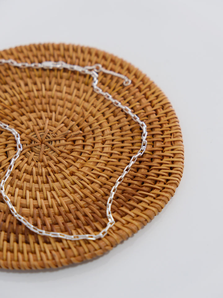 PAPERCLIP CHAIN GOLD PLATED NECKLACE